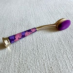 Tarte Creaseless Concealer Brush, Brand New and Never Used